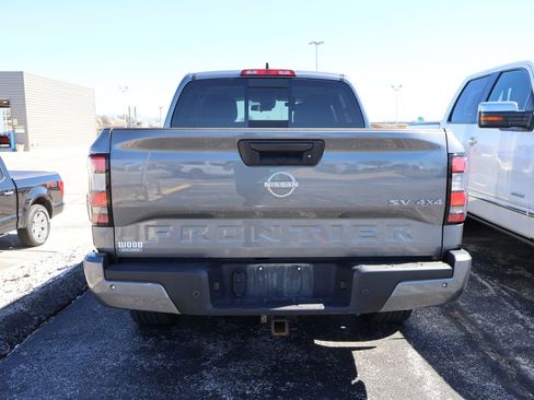 Used 2023 Nissan Frontier SV w/ SV Convenience Package image 11