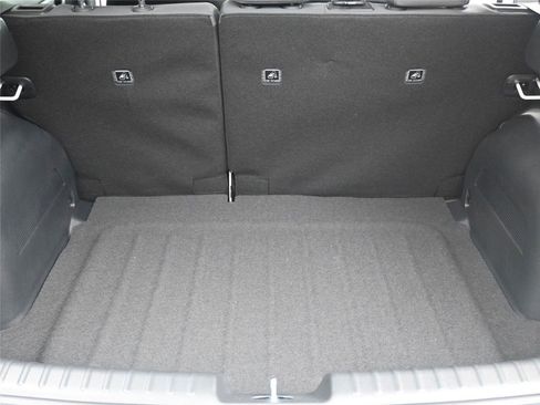 New 2026 Kia Niro LX FWD image 7