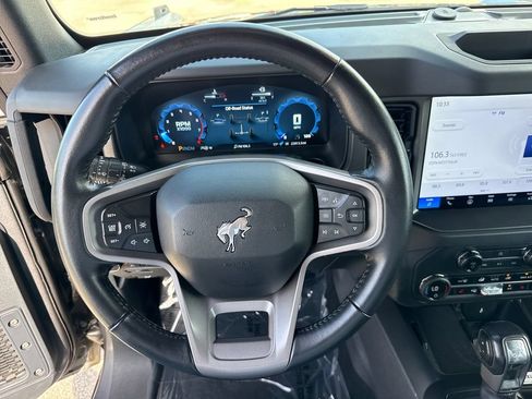 Used 2025 Ford Bronco Big Bend AWD/4WD image 15