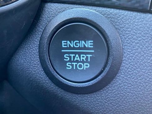 Used 2025 Ford Escape ST-Line image 24