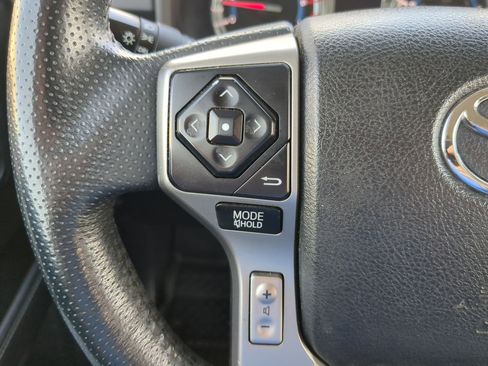 Used 2019 Toyota 4Runner SR5 image 19
