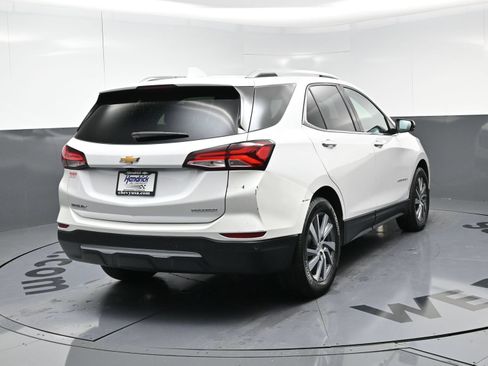 Used 2024 Chevrolet Equinox Premier FWD image 9