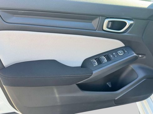 Certified 2024 Honda Civic LX image 29