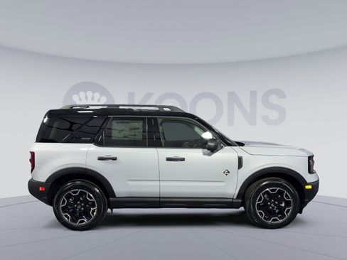 New 2026 Ford Bronco Sport Outer Banks w/ Outer Banks Tech Package+ AWD/4WD image 8