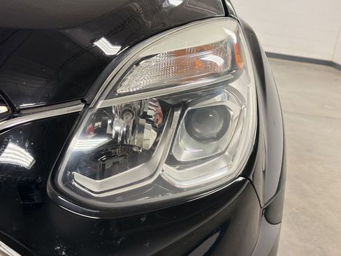Used 2016 Chevrolet Equinox LTZ image 10