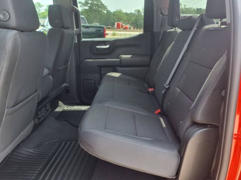Used 2025 Chevrolet Silverado 1500 Custom w/ Turbomax Blackout Package RWD image 18