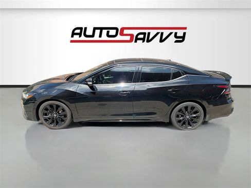 Used 2022 Nissan Maxima SR w/ Sport Mat Group image 4