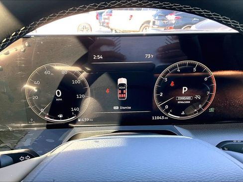 Certified 2025 INFINITI QX80 Luxe image 28