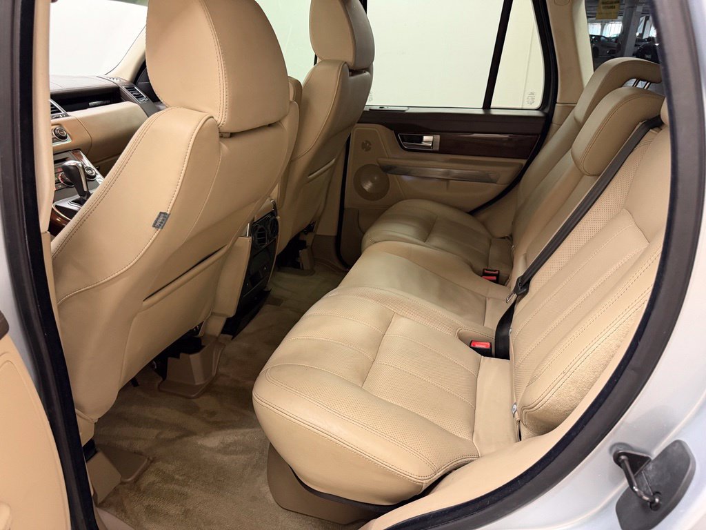 Used 2010 Land Rover Range Rover Sport HSE LUX AWD/4WD image 23
