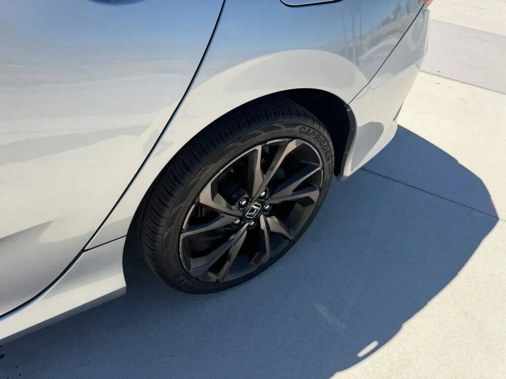 Used 2020 Honda Civic Sport image 10