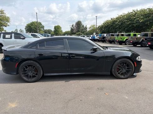 Used 2020 Dodge Charger R/T w/ Plus Group RWD image 2