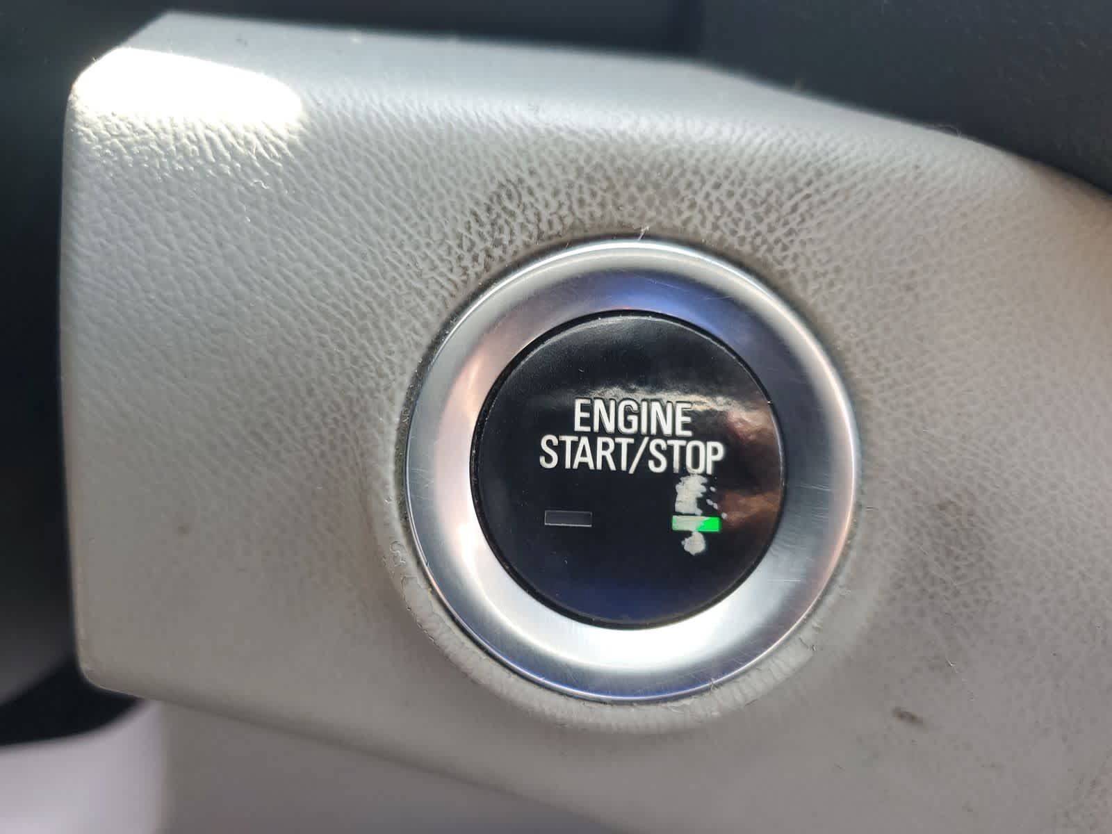 Used 2020 GMC Terrain SLT w/ Preferred Package FWD image 21