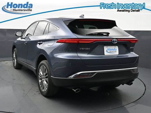 Used 2023 Toyota Venza Limited AWD/4WD image 7