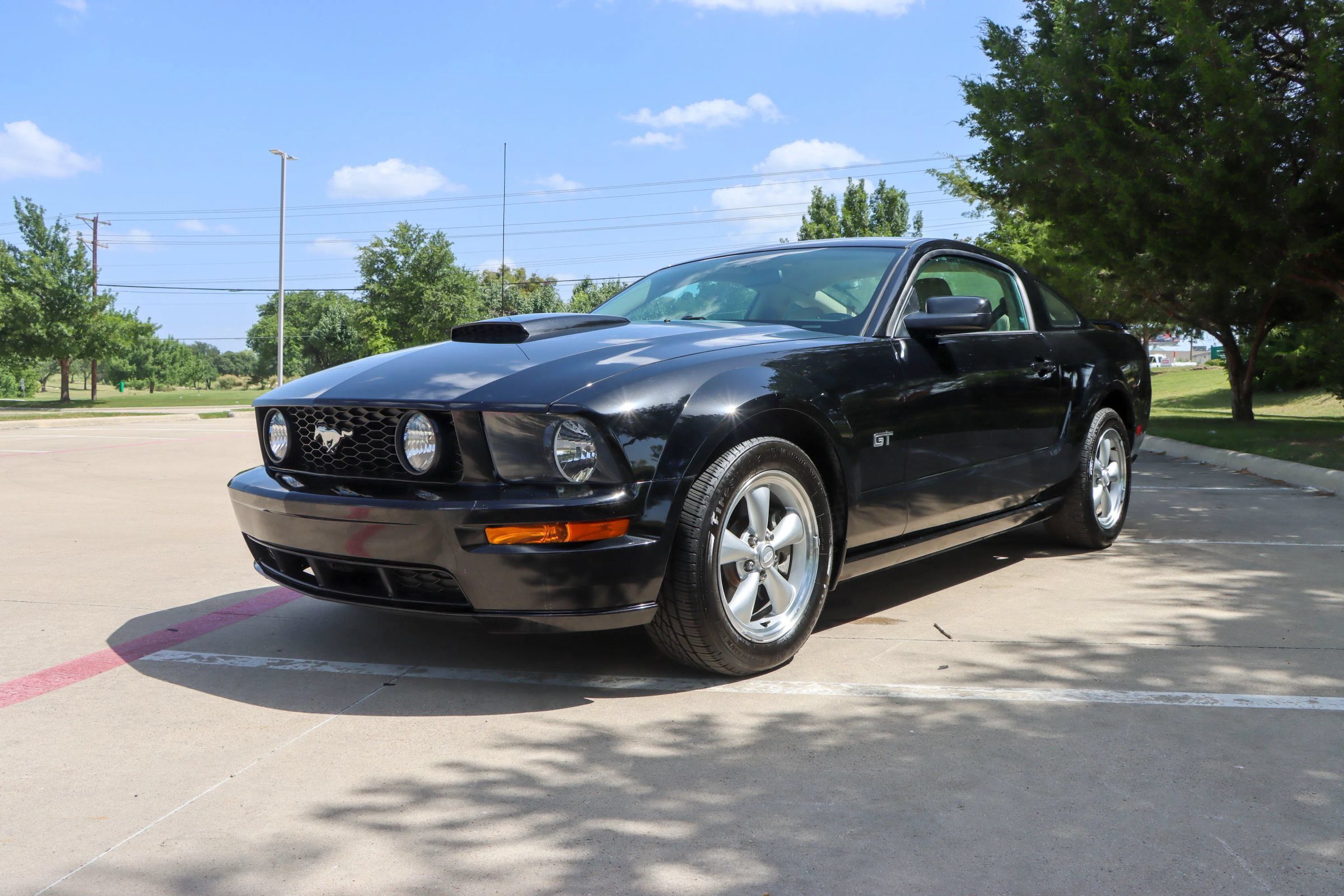 Used 2008 Ford Mustang GT Premium RWD image 3