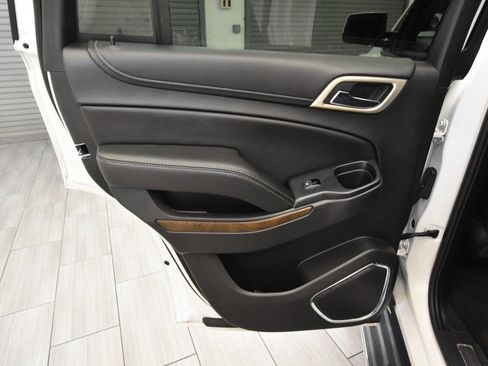 Used 2018 GMC Yukon Denali w/ Open Road Package image 14