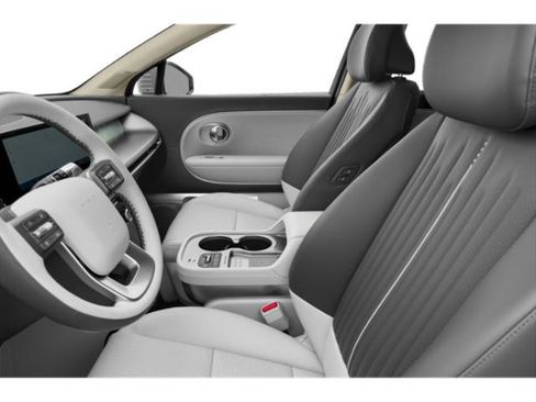 Certified 2026 Hyundai Ioniq 9 Calligraphy image 11