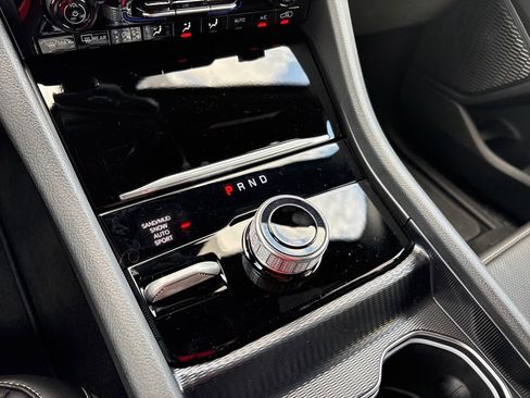 New 2025 Jeep Grand Cherokee L Limited w/ Luxury Tech Group II image 18