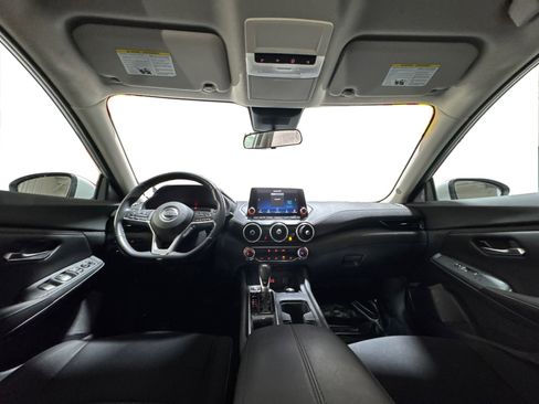 Used 2022 Nissan Sentra SV image 12