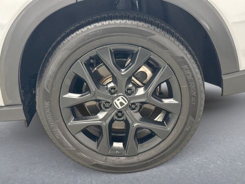 Used 2025 Honda HR-V Sport image 23