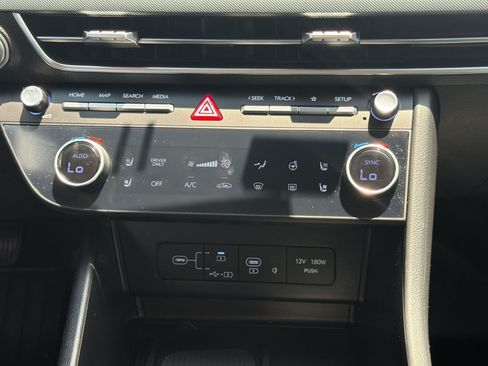 Certified 2025 Hyundai Sonata Limited FWD image 26
