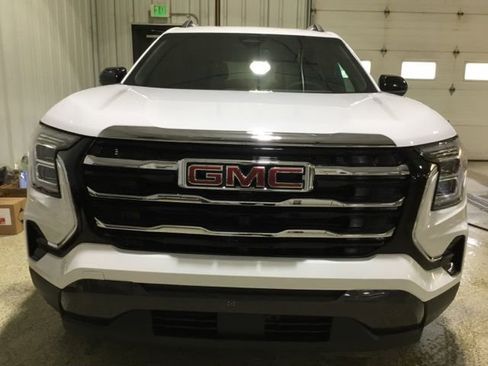 New 2026 GMC Terrain Elevation w/ Elevation Premium Package FWD image 6