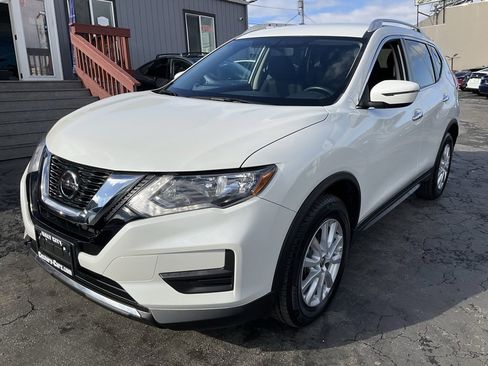 Used 2018 Nissan Rogue SV image 84