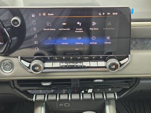 New 2026 Chevrolet Colorado ZR2 w/ Technology Package AWD/4WD image 12