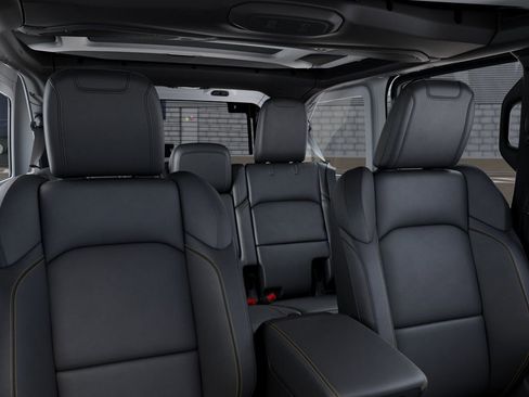New 2026 Jeep Wrangler Unlimited Sahara AWD/4WD image 27
