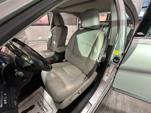 Used 2010 Lexus ES 350 image 7