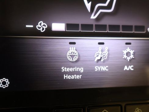 Used 2022 INFINITI QX50 Essential image 54