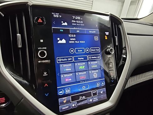 Used 2024 Subaru Ascent Premium w/ Convenience Package image 15