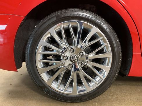 Used 2020 Toyota Camry SE image 35