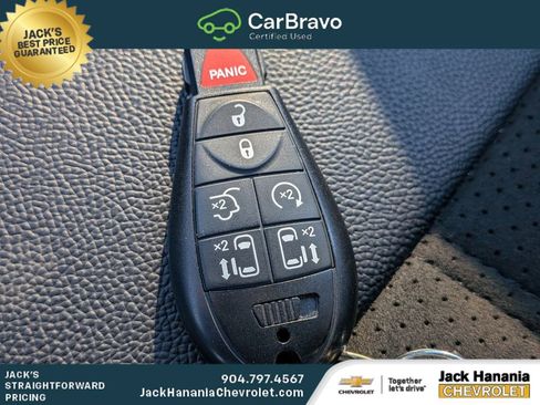 Used 2019 Dodge Grand Caravan SXT FWD image 31