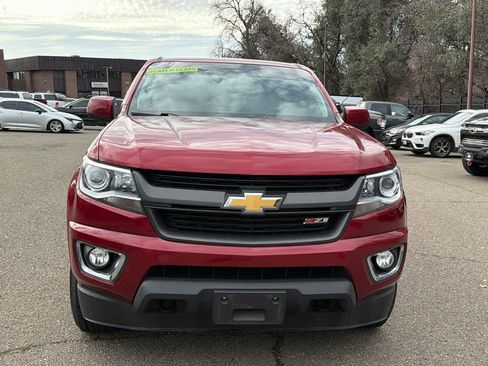 Used 2019 Chevrolet Colorado Z71 image 2