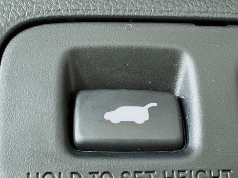 Used 2026 Honda CR-V Sport Touring image 36