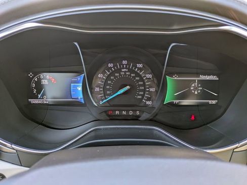 Used 2017 Ford Fusion Platinum image 33