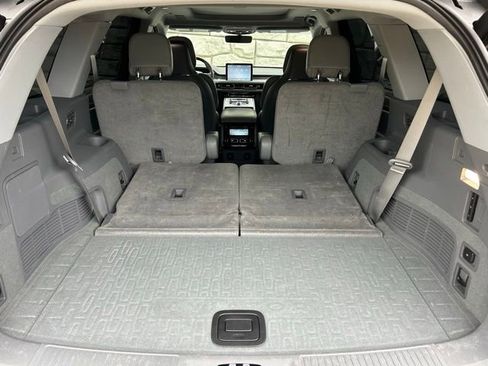 Used 2020 Lincoln Aviator Reserve w/ Equipment Group 202A AWD/4WD image 11