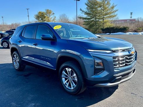 Used 2026 Chevrolet Equinox LT w/ Convenience Package II image 8