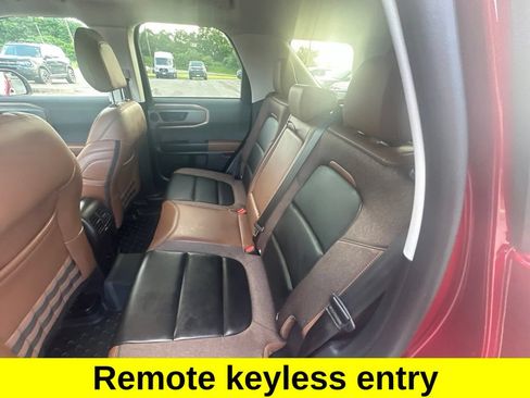 Used 2025 Ford Bronco Sport Outer Banks w/ Outer Banks Tech Package+ AWD/4WD image 11
