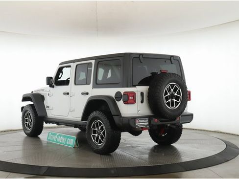 Used 2024 Jeep Wrangler Unlimited Rubicon image 8
