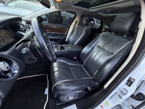 Used 2015 Jaguar XJ L Portfolio RWD image 23
