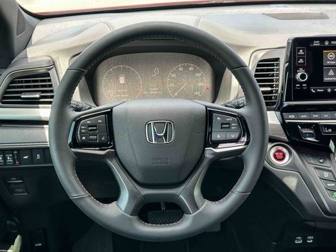 Used 2026 Honda Odyssey Sport-L image 23