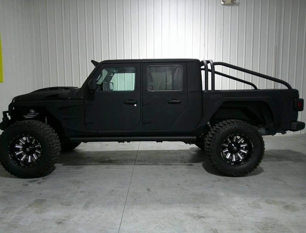 Used 2020 Jeep Gladiator Sport w/ Quick Order Package 24S AWD/4WD image 22