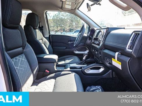 Certified 2025 Nissan Frontier SV w/ SV Convenience Package RWD image 20