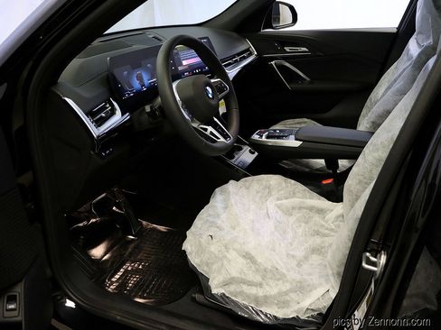 Used 2026 BMW X2 xDrive28i w/ Technology Package image 10