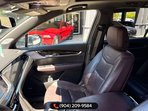 Used 2020 Cadillac XT6 Premium Luxury image 21