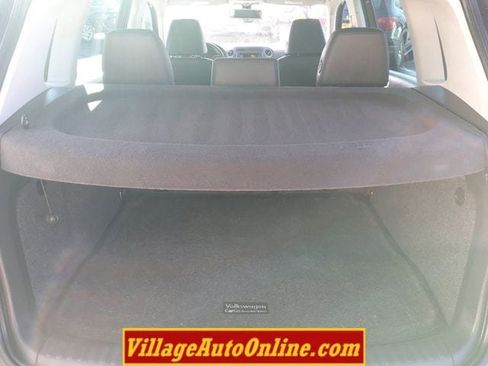 Used 2016 Volkswagen Tiguan SE image 27