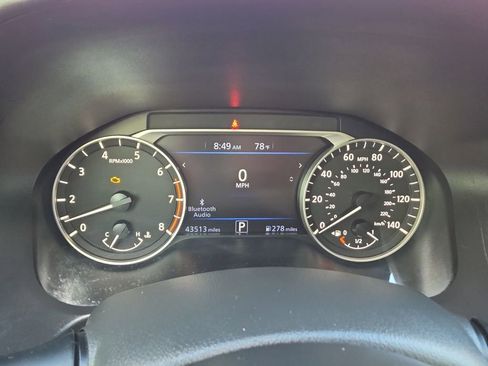 Used 2019 Nissan Altima 2.5 SR FWD image 16