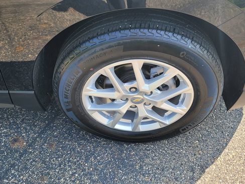 Used 2022 Chevrolet Equinox LT FWD image 15