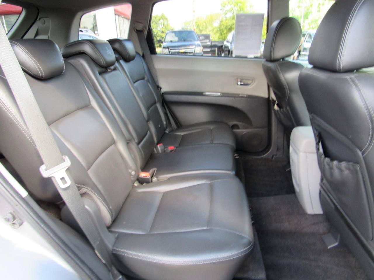 Used 2008 Subaru Tribeca Limited AWD/4WD image 8